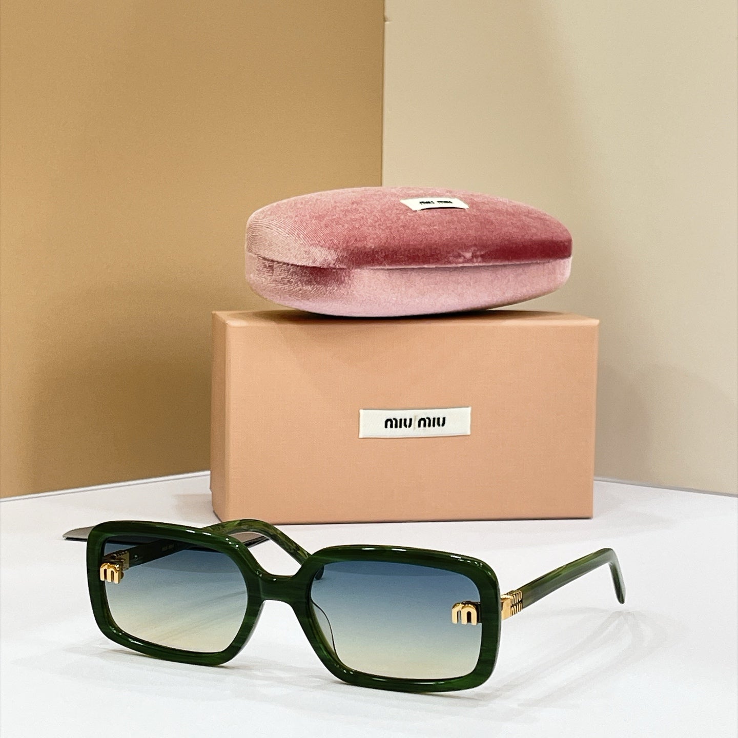 Miu Miu Sunglasses – MU 155AV