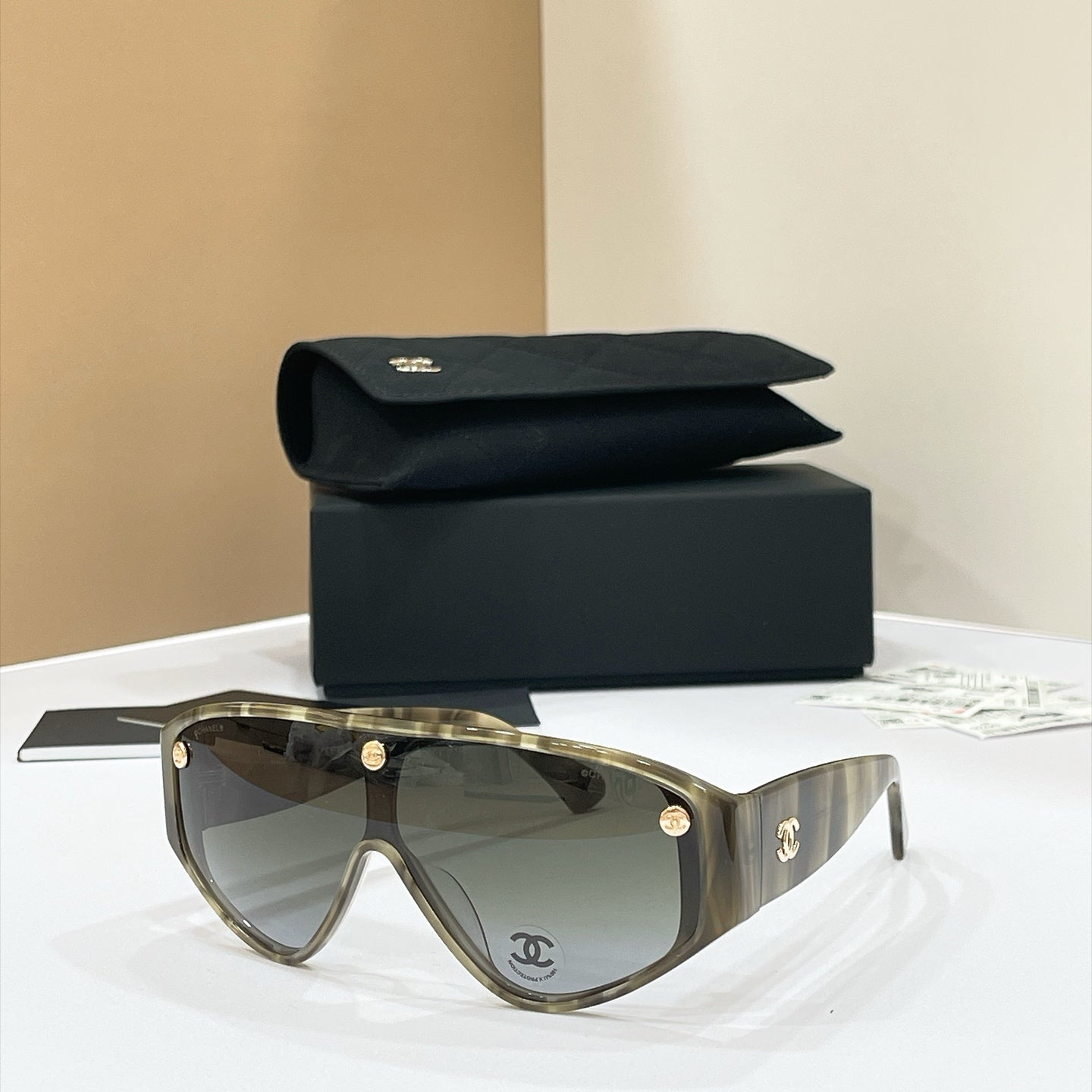 Chanel Sunglasses – CH5569