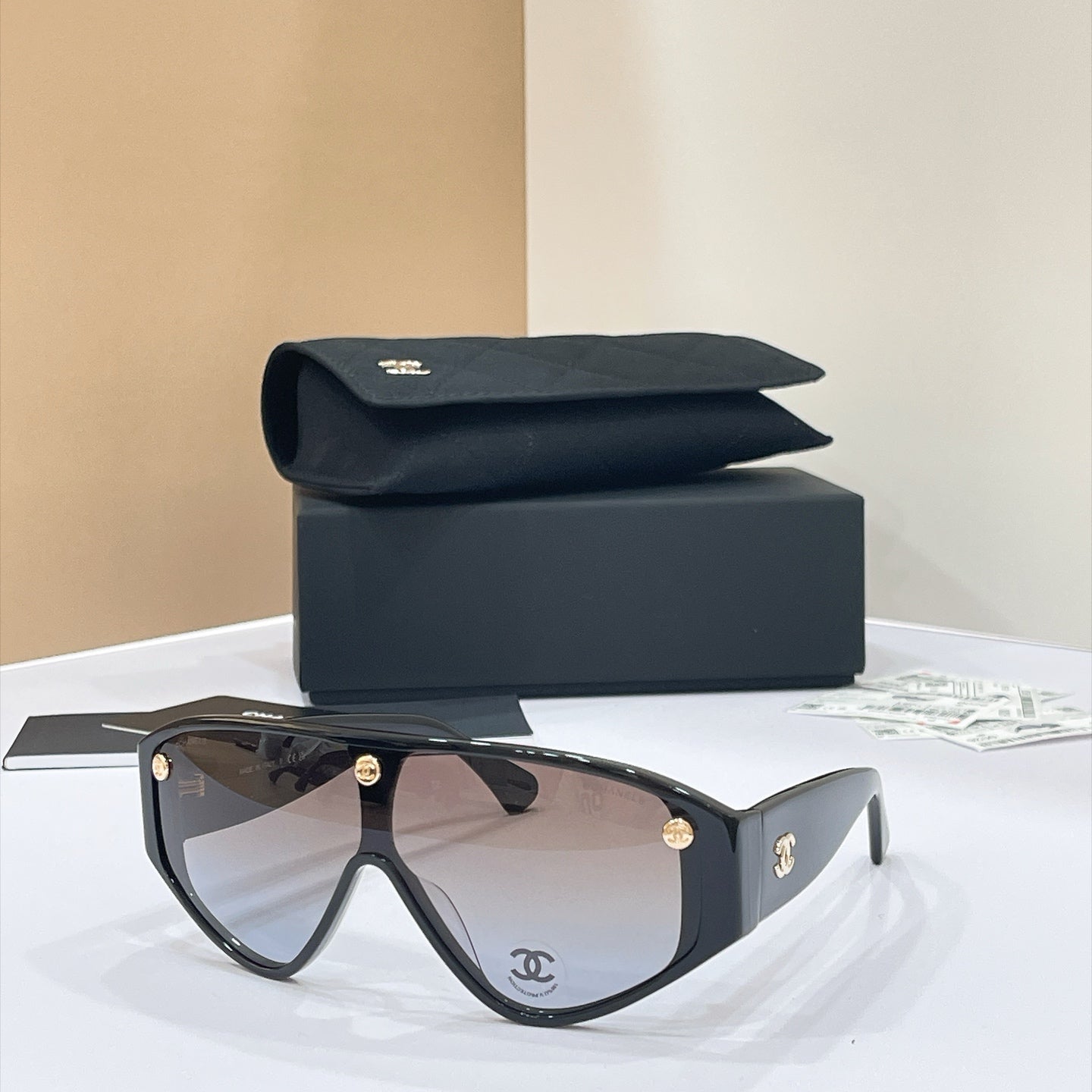 Chanel Sunglasses – CH5569