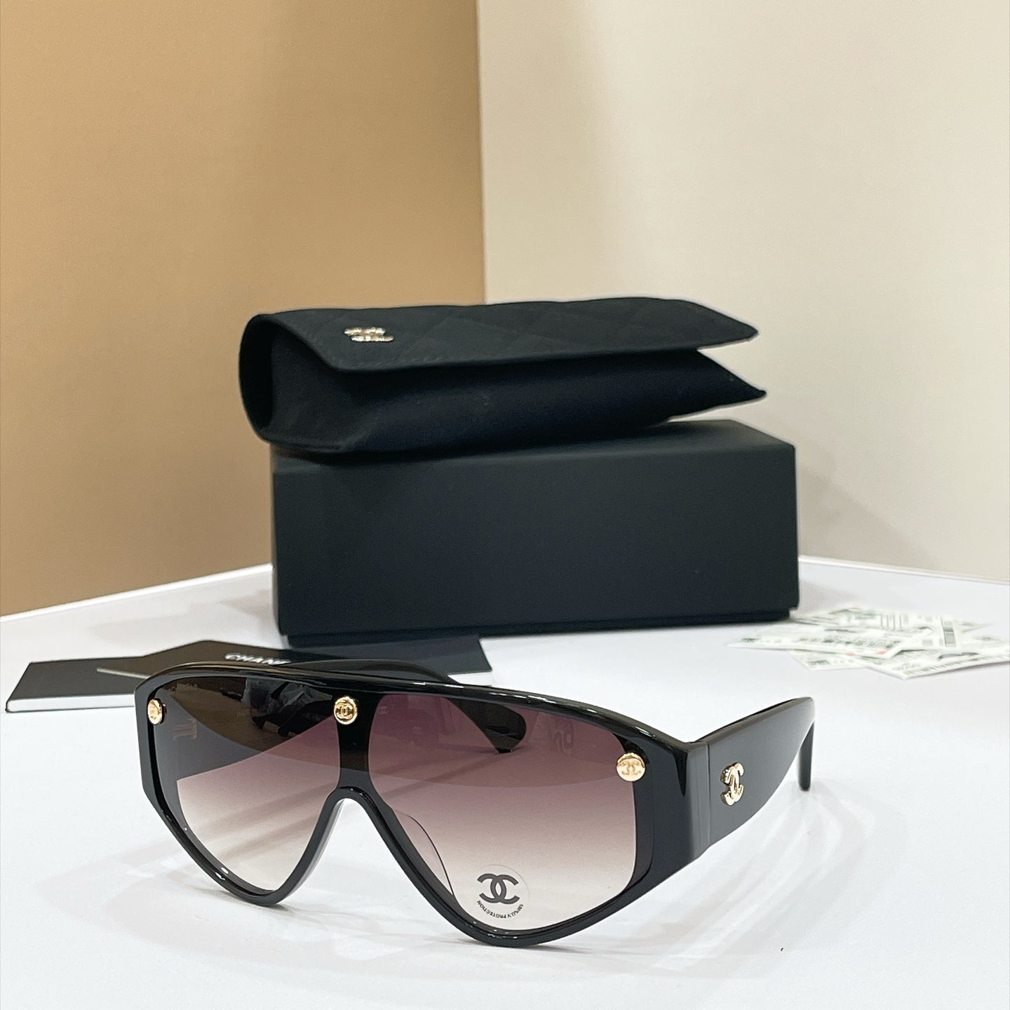 Chanel Sunglasses – CH5569