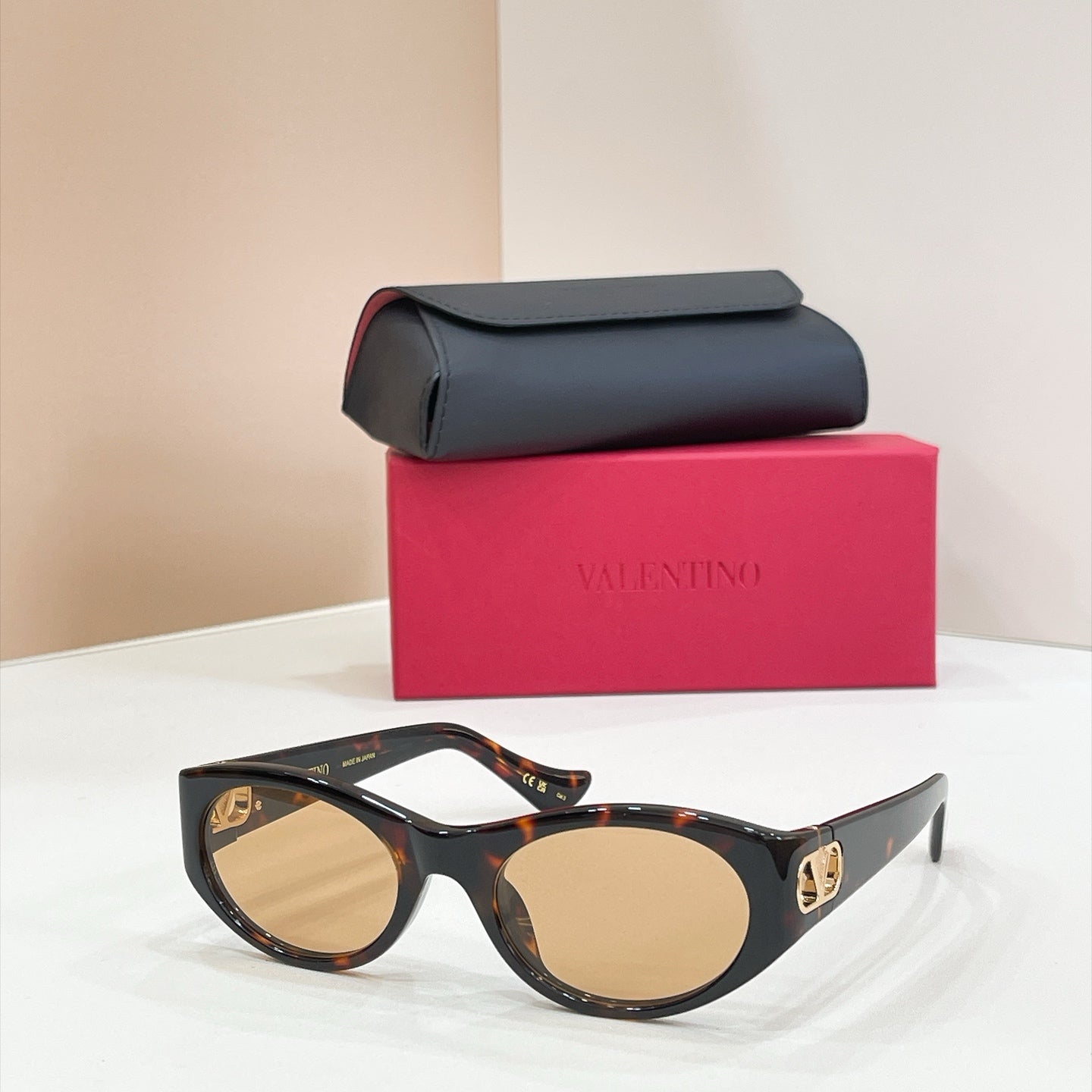Valentino Sunglasses – VG0015S