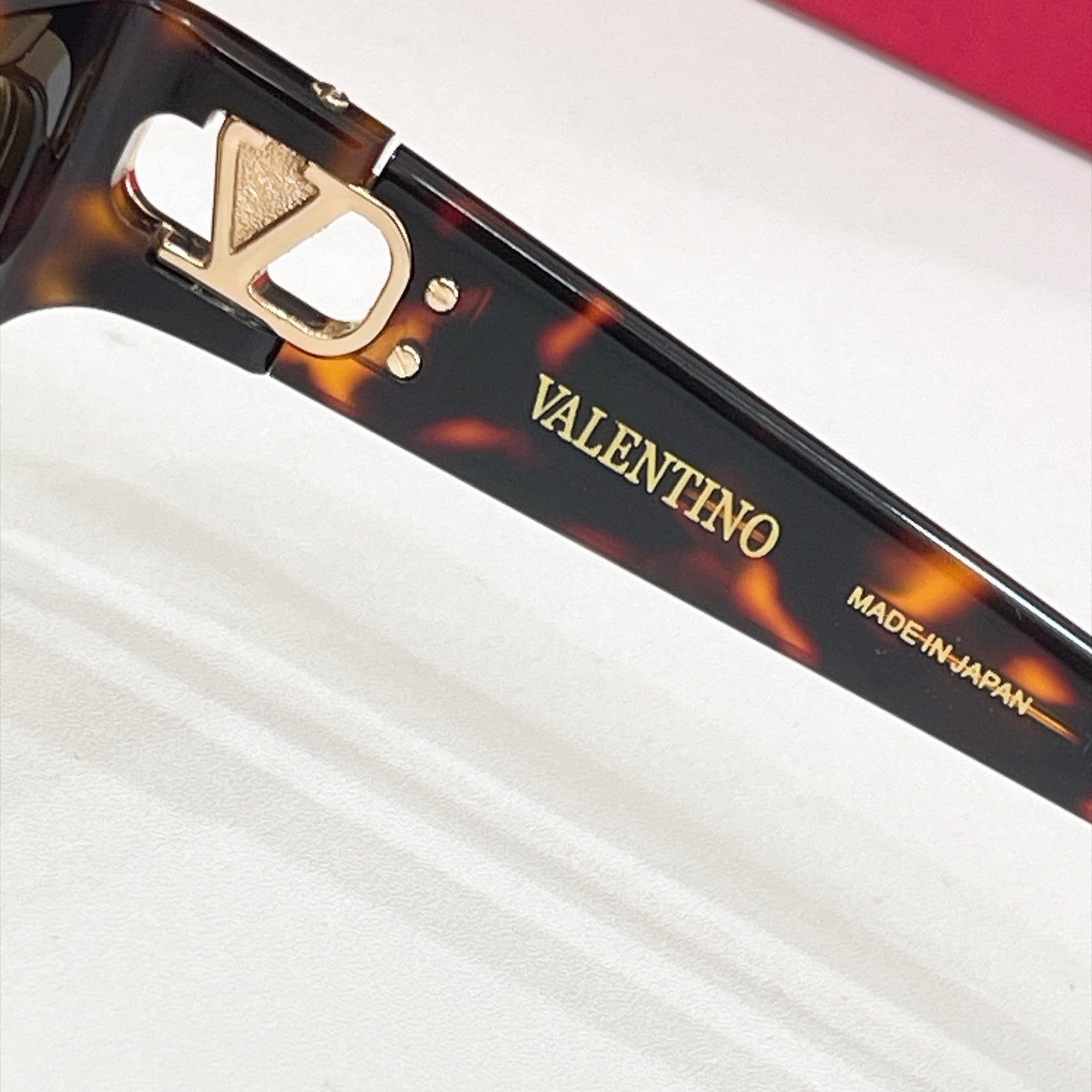 Valentino Sunglasses – VG0014S