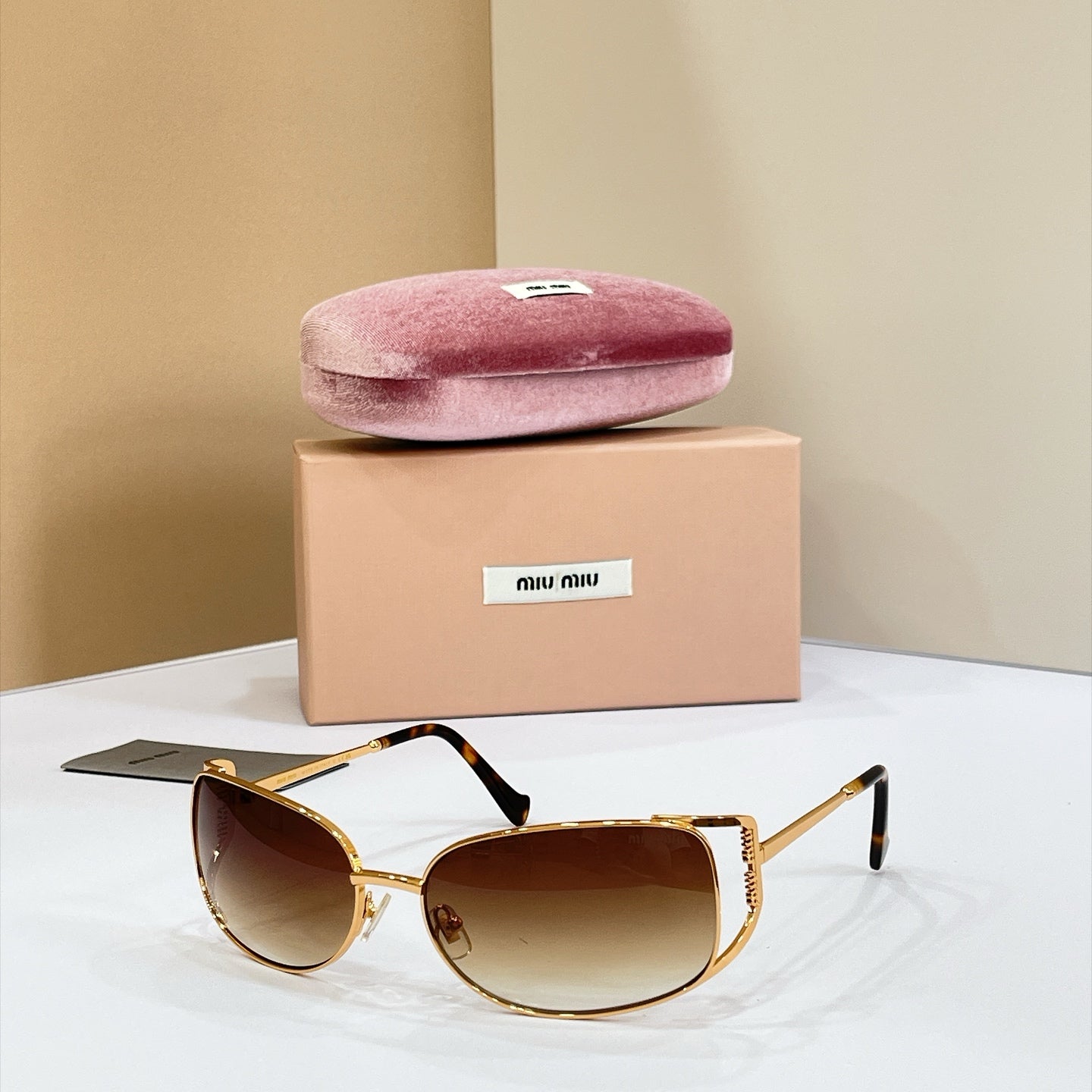 Miu Miu Sunglasses – MU 148AV