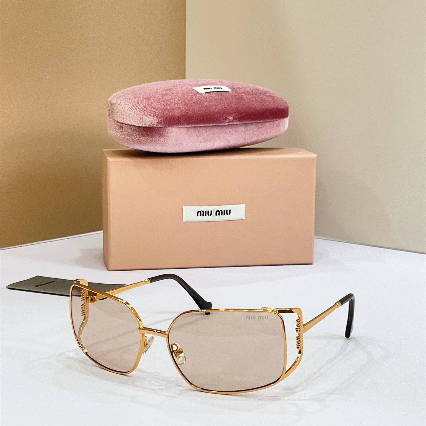 Miu Miu Sunglasses – MU 147AV