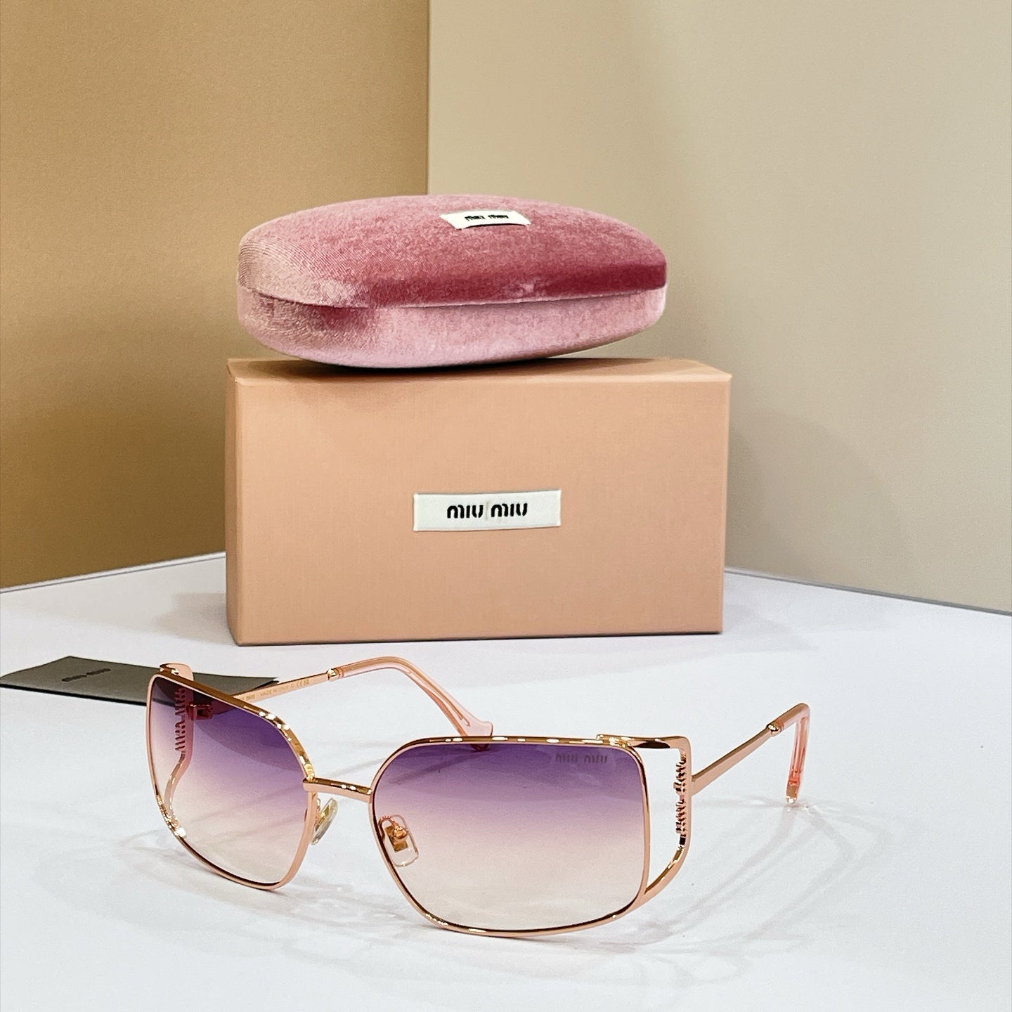 Miu Miu Sunglasses – MU 147AV