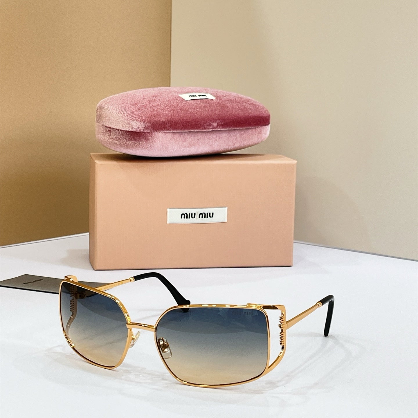 Miu Miu Sunglasses – MU 147AV