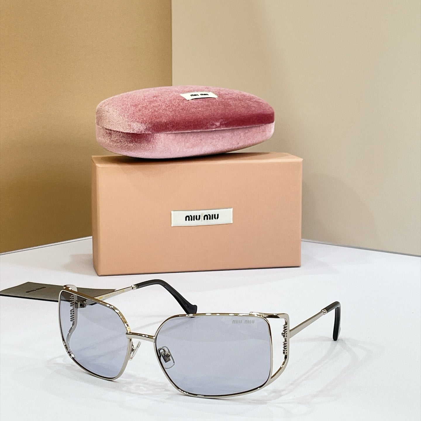 Miu Miu Sunglasses – MU 147AV