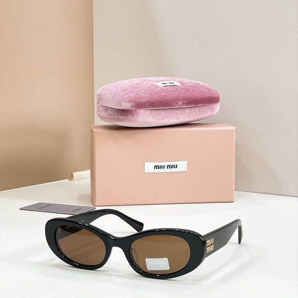 Miu Miu Sunglasses – MU C02S