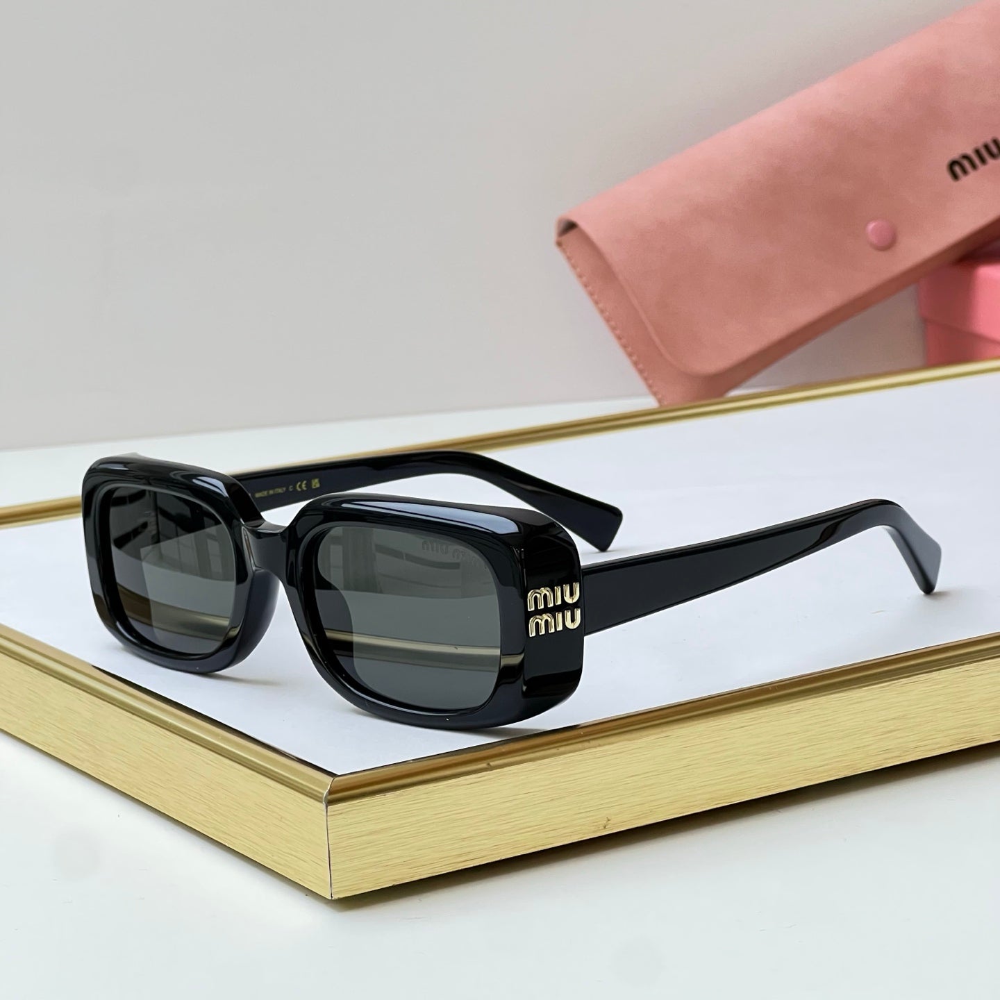 Miu Miu Sunglasses – SMU B13-F
