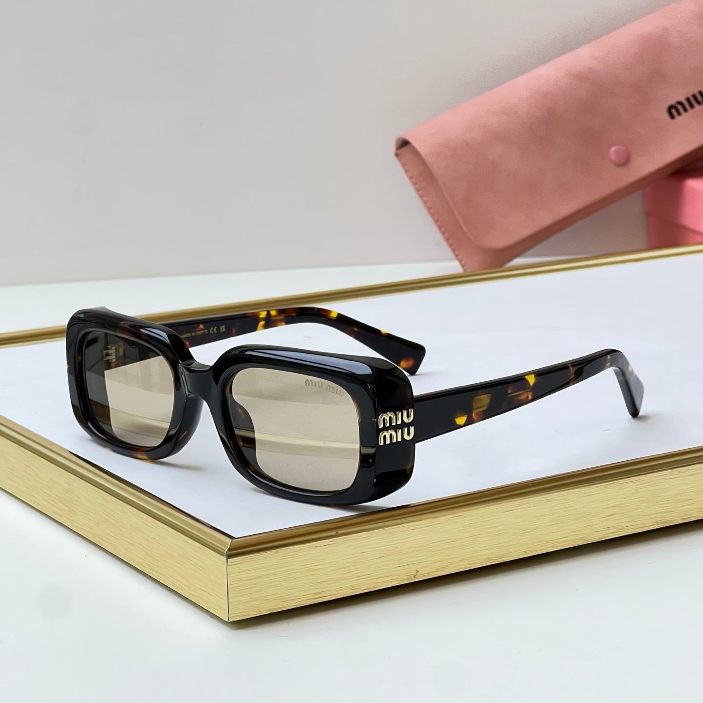 Miu Miu Sunglasses – SMU B13-F