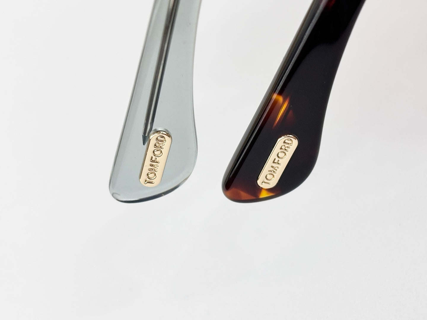 Tom Ford Sunglasses – FT132401B