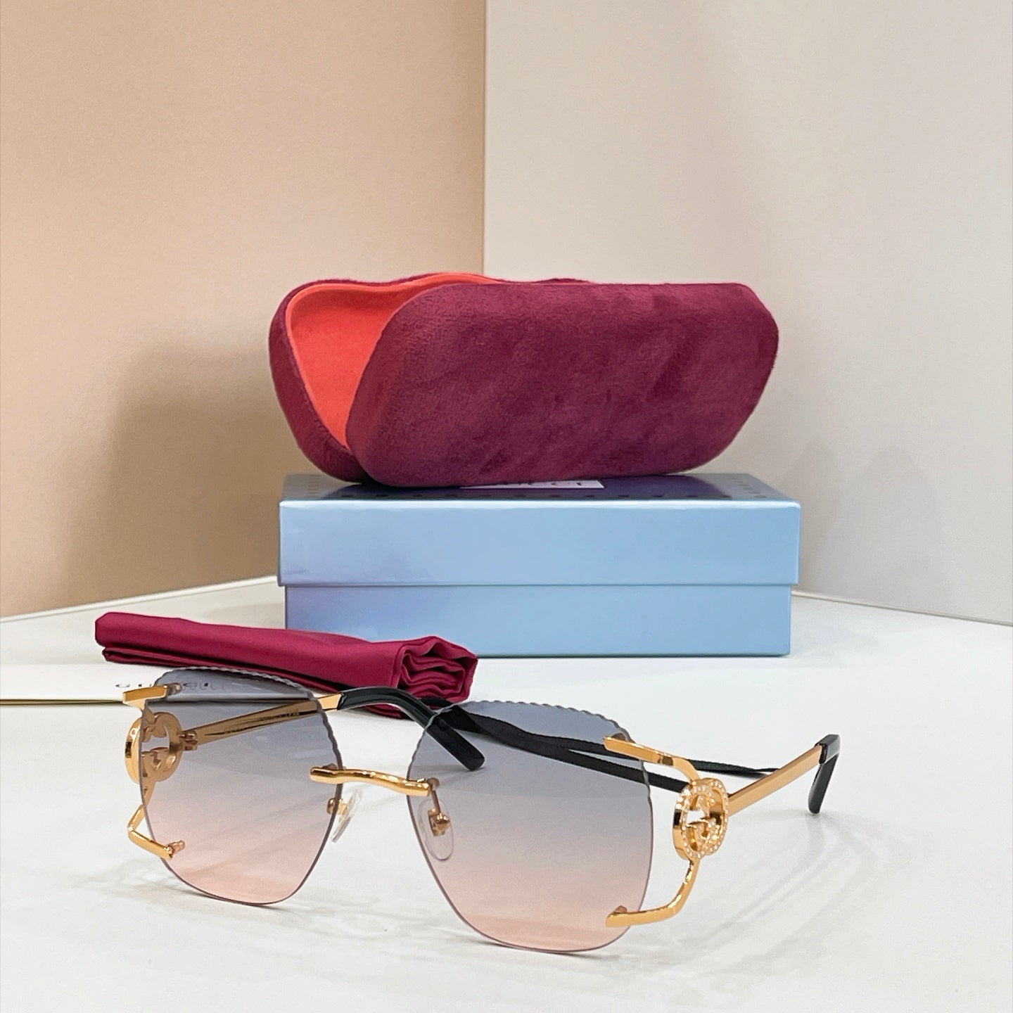 Gucci Sunglasses – GG2328S