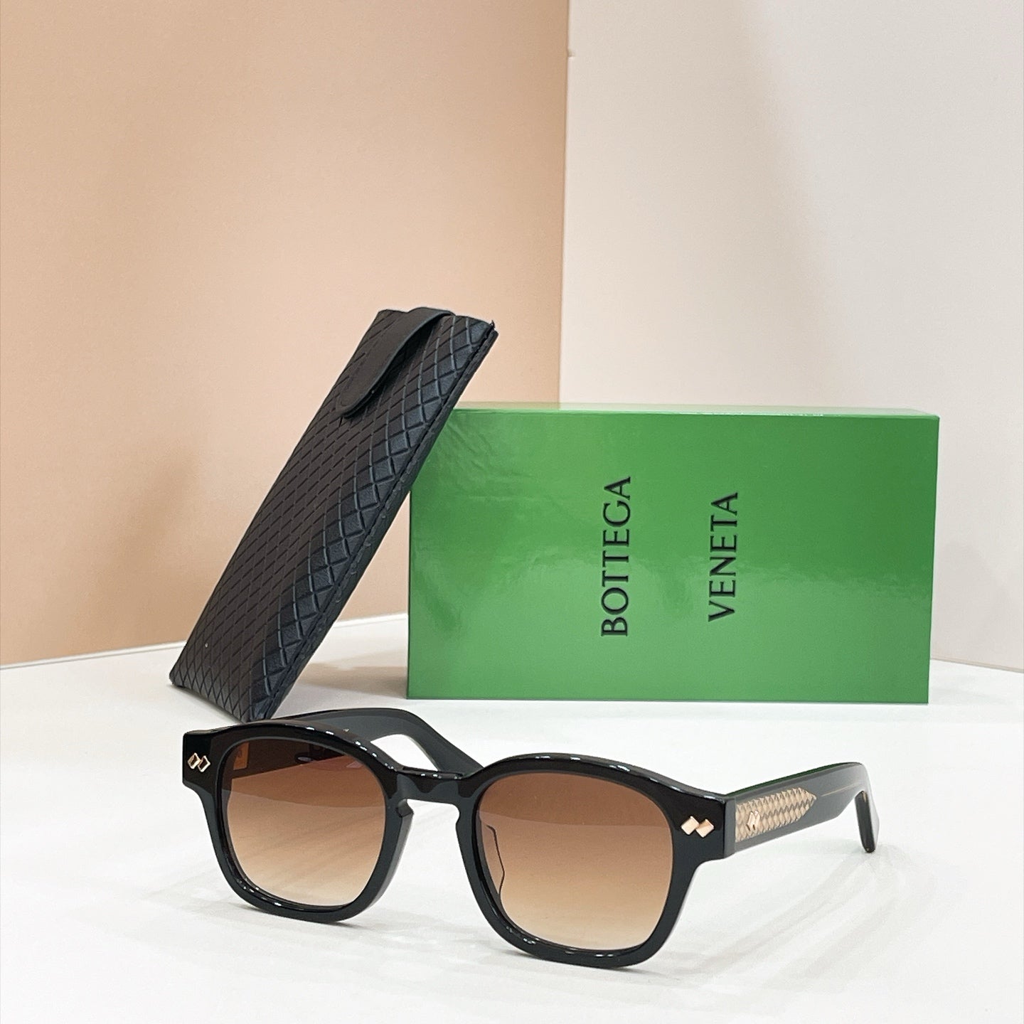Bottega Veneta Sunglasses – BV1445OA