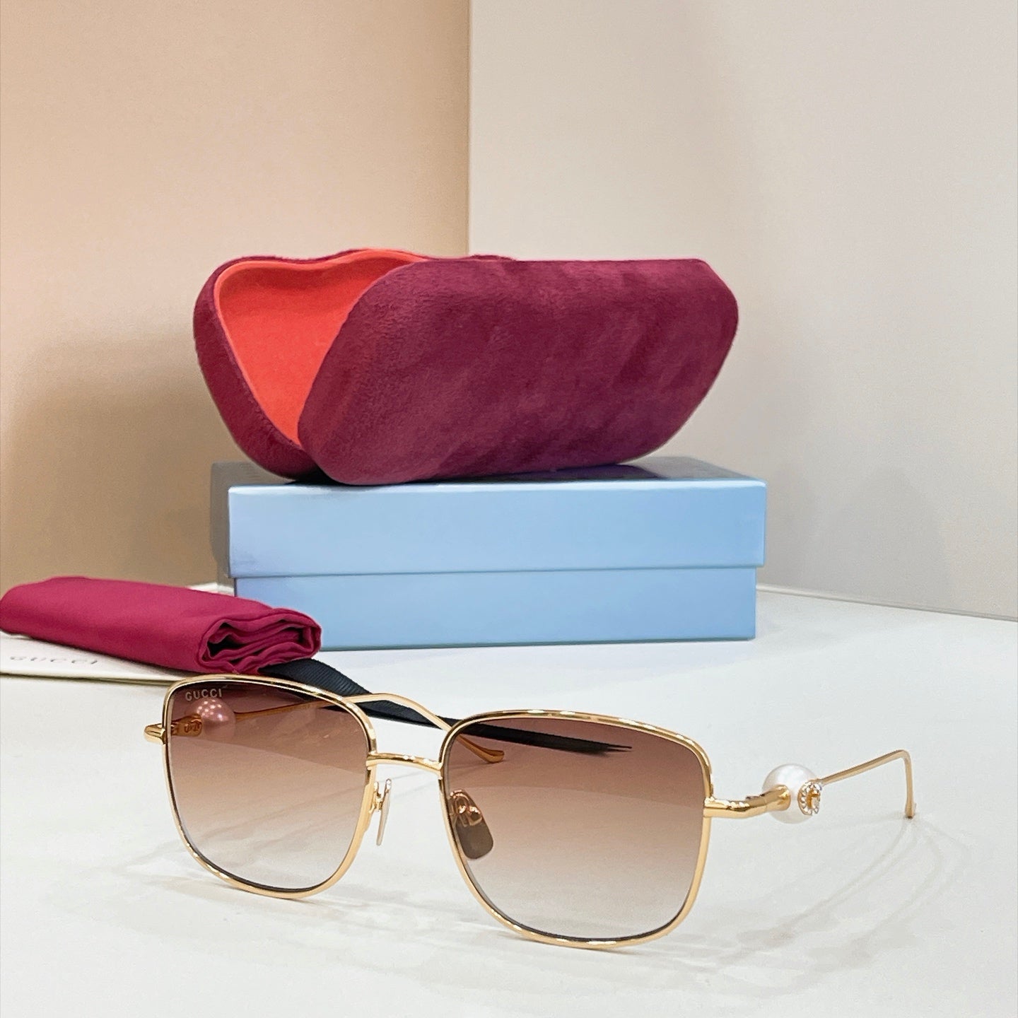 Gucci Sunglasses – GG2321S