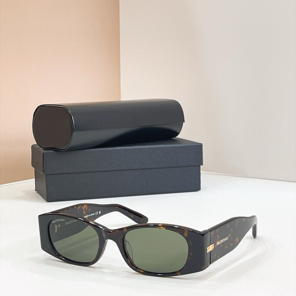Balenciaga Sunglasses – BB7158S