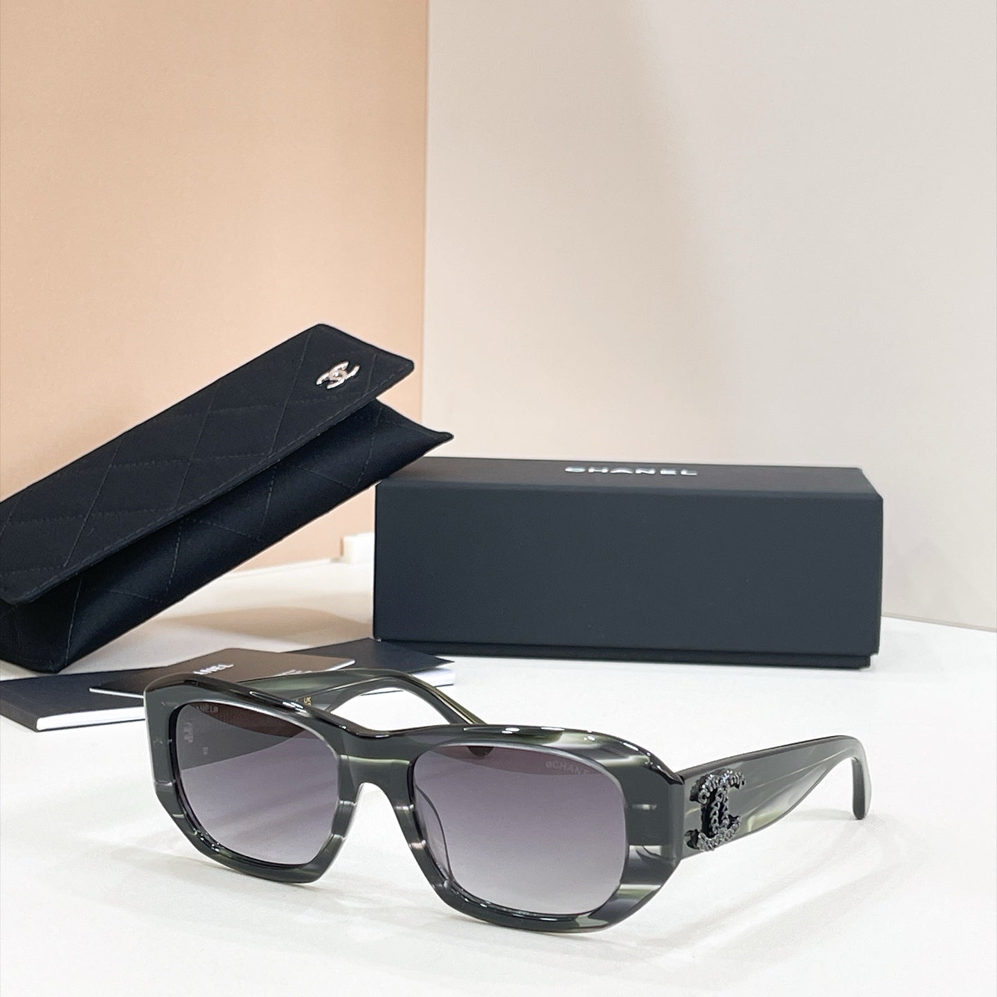Chanel Sunglasses – CH5554