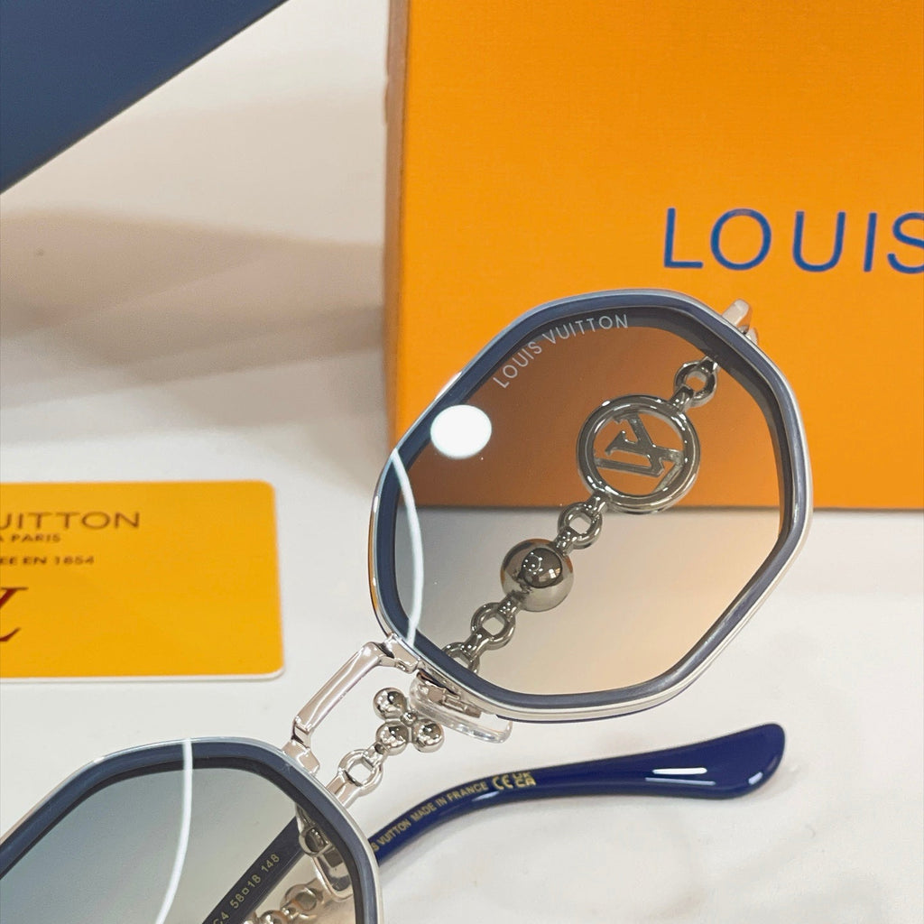 Louis Vuitton Sunglasses – Z7532U