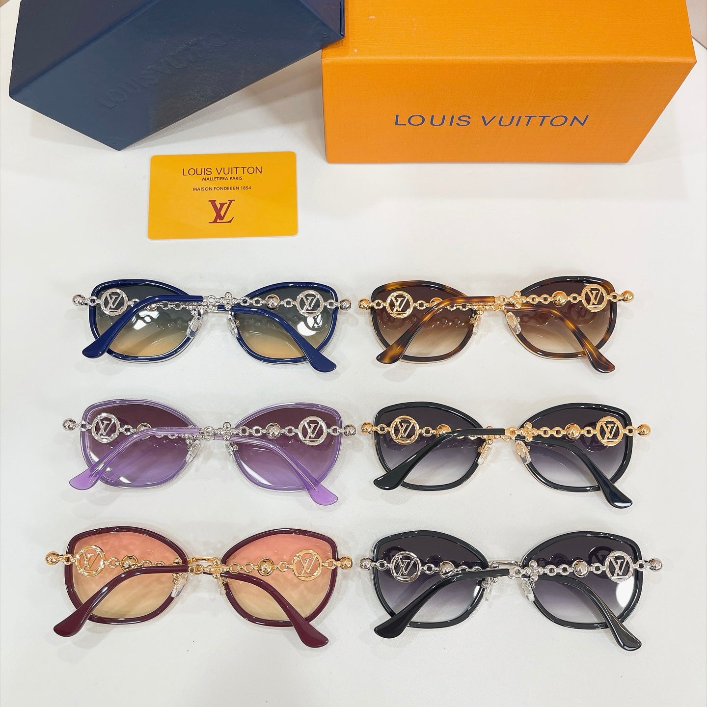 Louis Vuitton Sunglasses – Z7533U