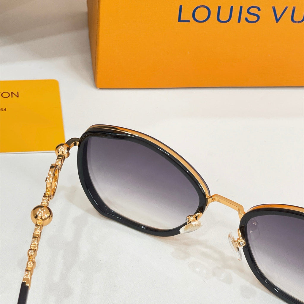 Louis Vuitton Sunglasses – Z7533U