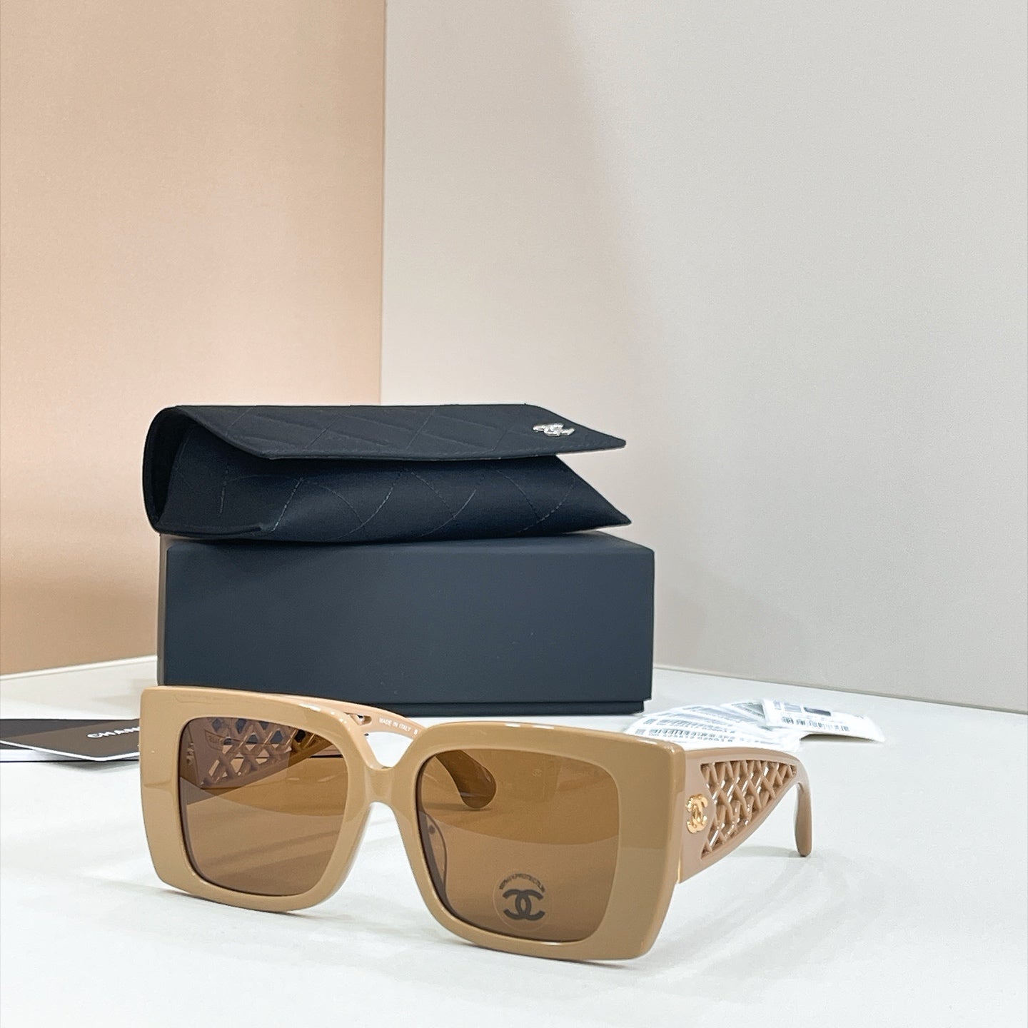 Chanel Sunglasses – CH5567