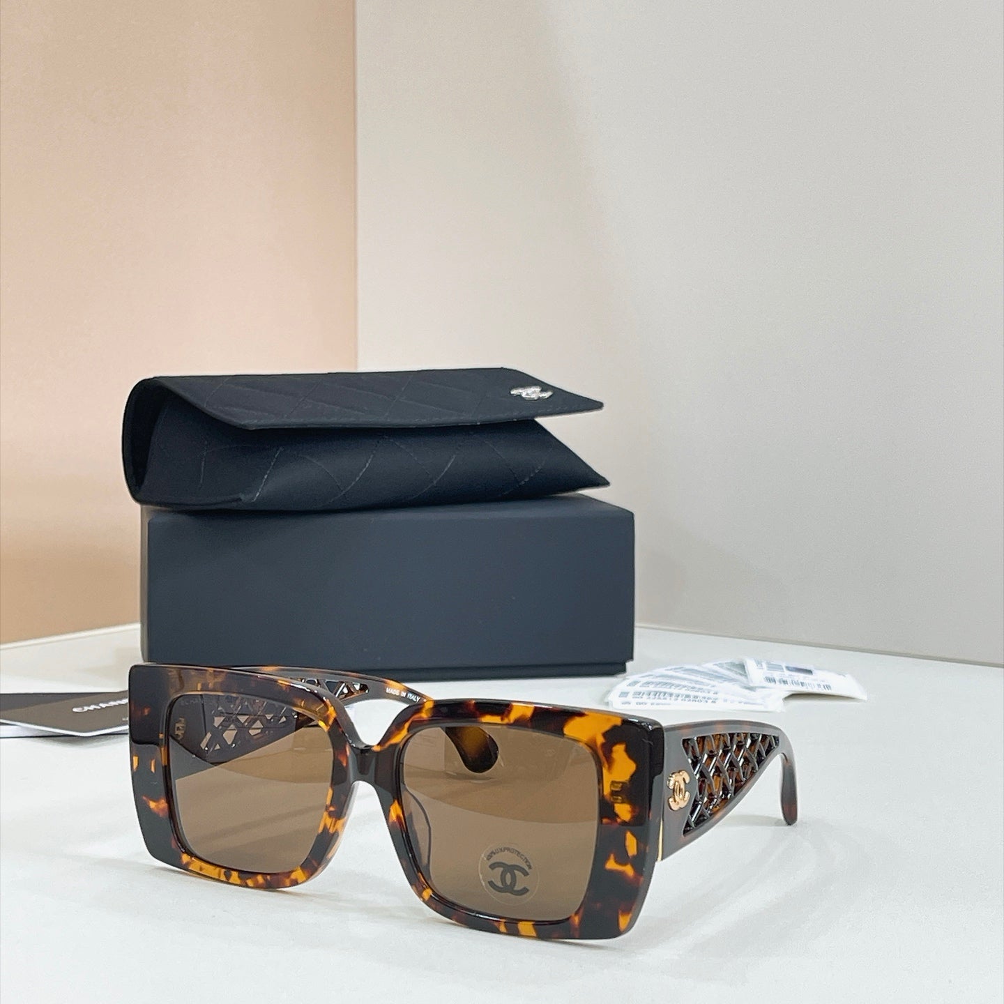 Chanel Sunglasses – CH5567