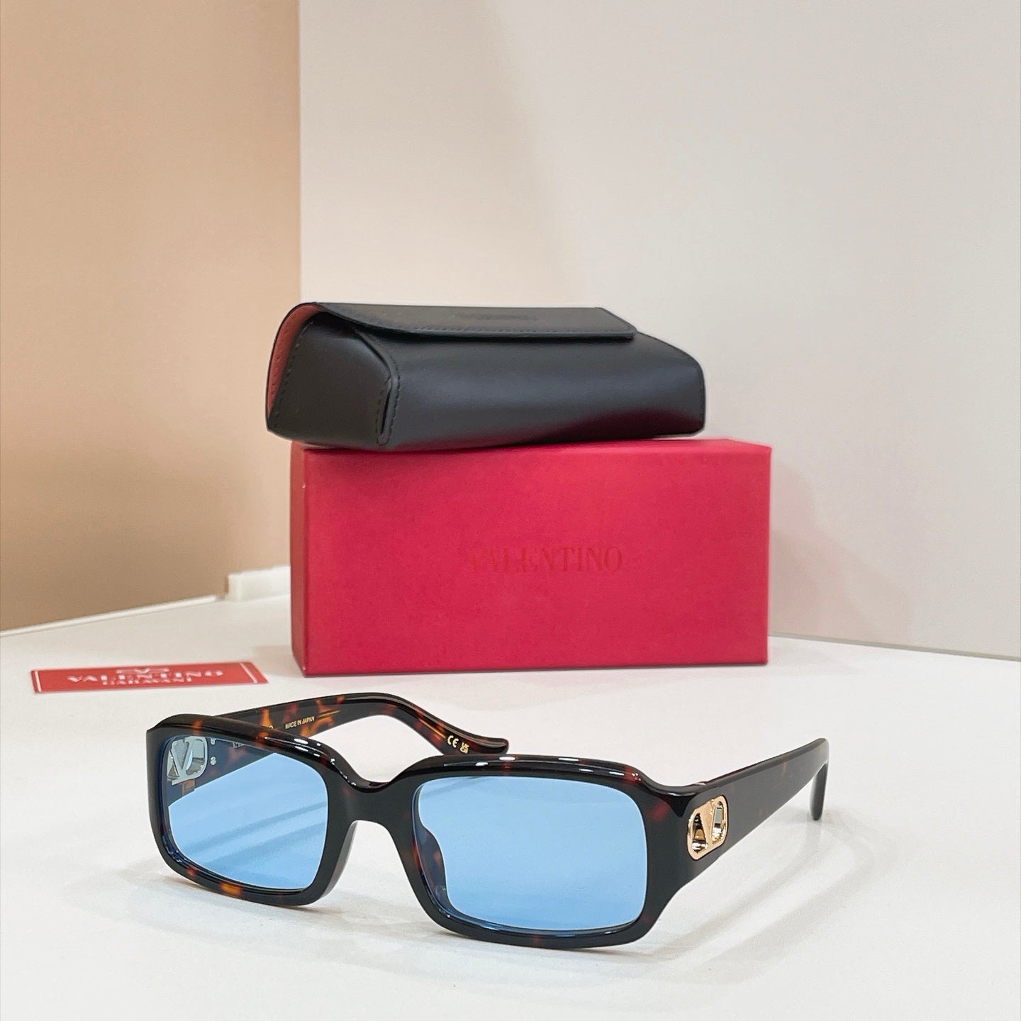 Valentino Sunglasses – VG0016S