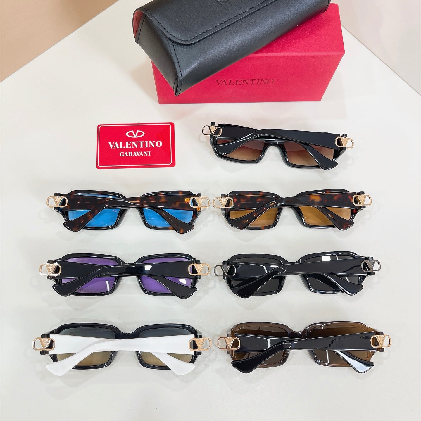 Valentino Sunglasses – VG0016S