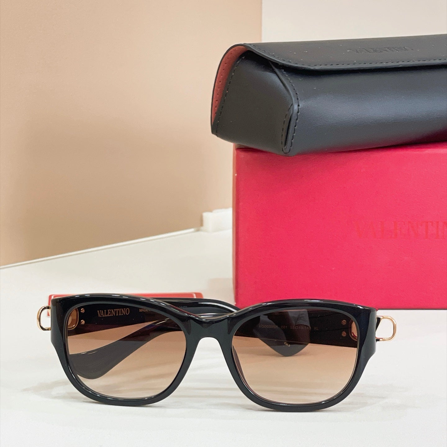 Valentino Sunglasses – VG0039SK