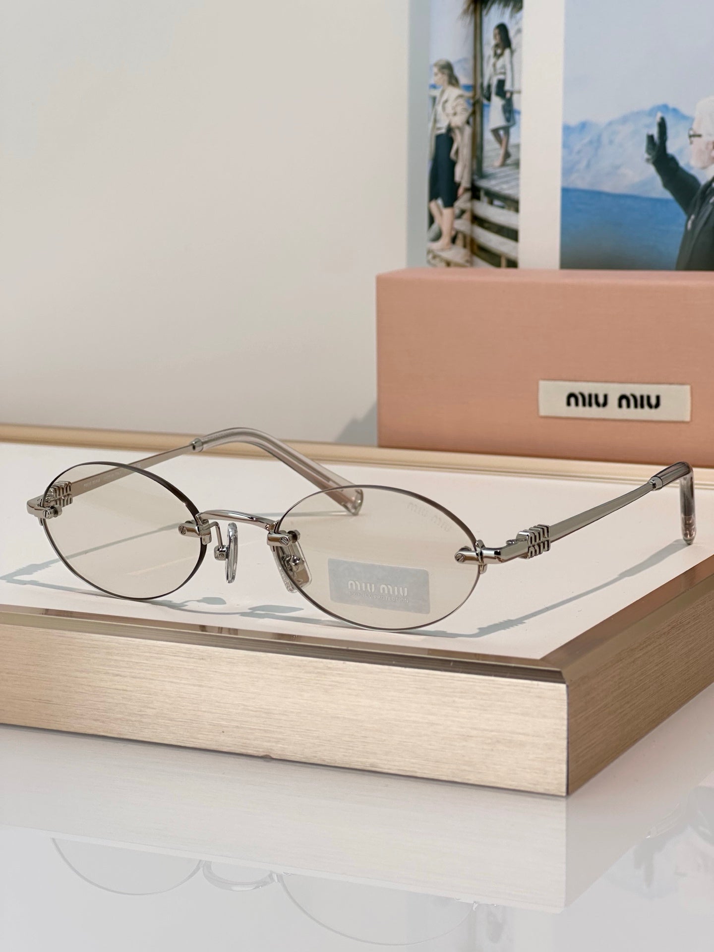 Miu Miu Sunglasses – SMUA54S